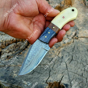 Cuchillo de Caza y Camping de Acero de Damasco con Hoja Fija, Mango de Hueso de Camello y Madera, Punta Caída, 7.5 Pulgadas de Longitud Total, OEM/ODM Disponible - Product Image 5