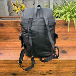 Vente chaude À La Main Noir En Cuir Véritable Grand Sac À Dos Vintage Pour Unisexe En Cuir De Vachette Sac À Dos pour Voyage D'affaires En Plein Air - Product Image 4