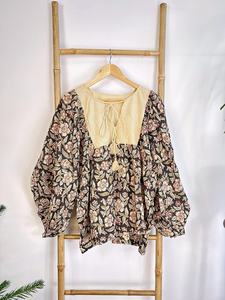 Blusa Bohemia floral terrosa de algodón puro Top Indian Bagru Block Print Summer Elegant Comfy Daywear - Product Image 3