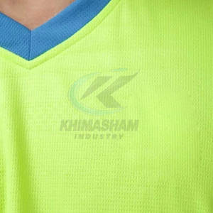 Conjunto de Uniforme de Baloncesto de Tela Elástica Transpirable de Poliéster para Jugadores Activos con Diseño Moderno Personalizado e Identidad de Equipo - Product Image 2