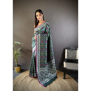 Precio al por Mayor para un Elegante Sari Indio Pakistaní, Ideal para Fiestas y Bodas, Ligero, de Seda Pura Lichi Suave de Alta Calidad - Product Image 3