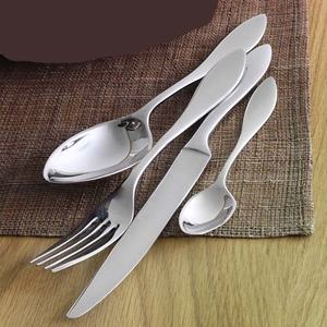 Cubiertos de Plata de la Mejor Calidad con Acabado Mate, Regalo de Boda, Cubiertos Plateados con Mango Largo y Elegante, Juego de Cubiertos - Product Image 4