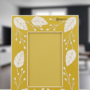 Cadre photo en résine jaune, cadre de table décoratif moderne - Product Image 5