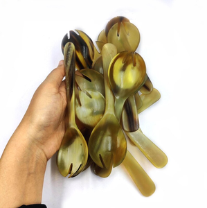 Cuillères à salade en corne de buffle polies miroir, faites à la main, écologiques, de qualité supérieure, à long manche, pour les fêtes et la maison - Product Image 4