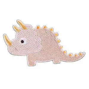 Patch personnalisé en silicone très demandé, best-seller, avec perles, badges, fils de bullion et écussons, accessoires d'uniforme en gros, conception sur mesure - Product Image 2