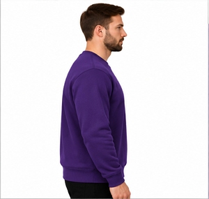 Sweat-shirt à col rond pour homme Index Apparel, imprimé loup, violet, coupe classique, tricot en coton, vêtement d'automne - Product Image 4