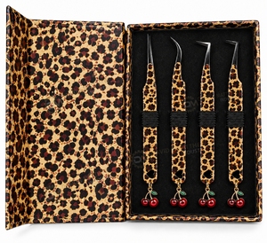 Juego de Pinzas para Pestañas con Estampado de Leopardo, Pinzas de Acero Inoxidable con Punta de Fibra y Adorno de Cereza, Pinzas para Pestañas con Logotipo Personalizado - Product Image 1