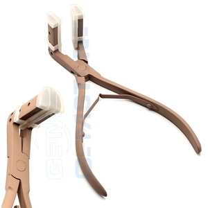 Pinzas Profesionales de Acero Inoxidable Reutilizables y Duraderas de 7 Pulgadas para Extensiones de Cabello, con Almohadillas y Doble Resorte para Aplicación de Extensiones - Product Image 3