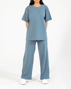 T-shirt décontracté pour femme, col rond ample, imprimé talons hauts, style urbain, haute qualité, vente en gros, soldes d'été - Product Image 2