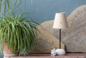 Pantalla de Lámpara Decorativa de Lujo 100% Fibra Natural de Cáñamo con Pétalos de Hierba y Flores que Emiten una Luz Espectacular - Product Image 4
