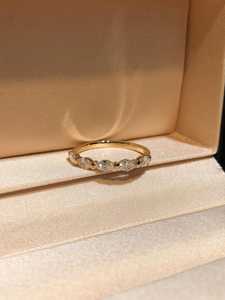 Anillo de media eternidad minimalista con diamantes talla marquesa para mujer, de oro macizo de 10K, cultivados en laboratorio, joyería fina para fiestas y ocasiones especiales. - Product Image 4