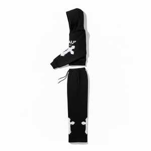 ชุดเซ็ตฮู้ดดี้แทรคสูทแบบมีฮู้ด สไตล์สตรีทแวร์ ยูนิเซ็กซ์ พร้อมกางเกงขาสั้น ชุดกีฬา - Product Image 4