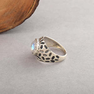 2026 New Designer Handmade 100% Natural White Bezel Setting Rainbow Moonstone Gemstone Solitaire <b>Rings</b> 925 Sterling Silver <b>Rings</b> - Product Image 2