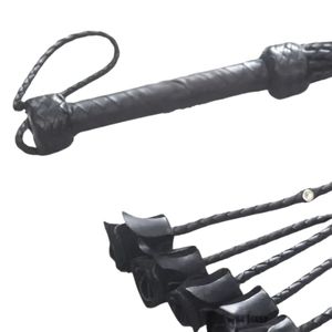 Fouet en cuir robuste pour jeux BDSM à fort impact - Product Image 5