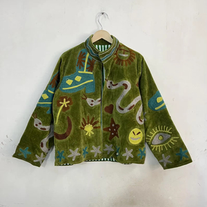 Veste Bohème Vintage en Velours Vert Brodé Suzani pour Femme, Manteau Court Ethnique Floral Ouvert sur le Devant, Qualité Supérieure - Product Image 1