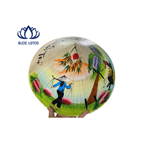 Chapeau vietnamien Non La en gourde sculptée, durable et très demandé |   Cadeau écologique naturel pour la décoration murale et les accessoires de maison - Product Image 1