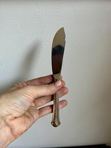 Cuchillo para Mantequilla de Acero Inoxidable con Hoja de Pata de Cabra, Borde Recto, Utensilio de Cocina de una Sola Pieza - Product Image 3