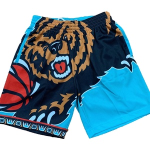Short de basket-ball personnalisé pour hommes à séchage rapide conforme au Bsci Style plage d'été impression de transfert par sublimation effet lavé - Product Image 1