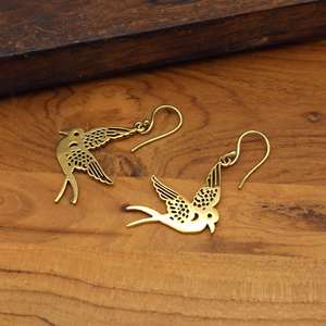 ต่างหูทองเหลืองรูปนก นกกระจอกทอง ต่างหูห้อยสไตล์โบฮีเมียน ลวดลายฟิลิกรี ธรรมชาติ ทำด้วยมือ - Product Image 4