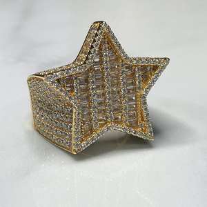 แหวนฮิปฮอปหรูหราเคลือบโรเดียมประดับโมอิสซาไนต์ ดีไซน์รูปดาวระยิบระยับ สำหรับโอกาสพิเศษ ลดราคาสุดคุ้ม - Product Image 3