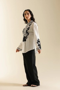 Kurta en coton brodé blanc pour femmes, vêtement traditionnel ample, style ethnique Inde Pakistan, toutes saisons, décontracté - Product Image 2