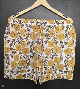 Ensemble de pyjama en coton léger et respirant à manches courtes jaunes à imprimé floral pour femmes, été et automne - Product Image 2