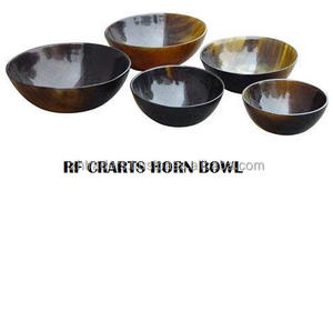 Bol en corne de buffle moderne, poli et écologique pour la décoration de la maison, la présentation de salades, de fruits ou de collations sèches - Product Image 6