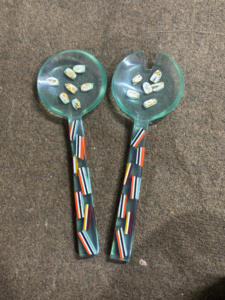 Marble look multi swirl epoxy resin long size <b>salad</b> server with shell inlaid handle Long handle full resin <b>salad</b> server set - Product Image 3