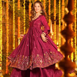 Ramdev Trading – Kurta/Kurti moderne en soie naturelle épaisse pour femme, séchage rapide, idéal pour mariage/fête/Diwali, toutes saisons - Product Image 1