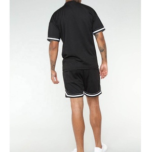 Breathable Casual Summer Outfit High Street White Trim Side Zip Pockets Comfortable Raw Hem Men's Crew Neck T-Shirt Shorts <b>Set</b> - Product Image 3