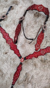 Chaud Rouge Strass Bling Cheval Tack Ensemble Headstall Poitrine Plaque En Cuir Véritable Léger Saisonnier Cheval Débarrasser Équipements - Product Image 5