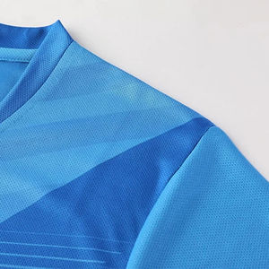 Nueva Llegada, Ropa Deportiva, Uniforme de Fútbol, Ligero, Transpirable, de Secado Rápido, OEM, Unisex, Venta al Por Mayor, Mejor Vendido - Product Image 3