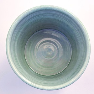 Elegante Portautensilios de Cerámica de Gres Verde Menta con Acabado Acanalado, de Alta Resistencia al Calor y Construcción Robusta para Cocina - Product Image 3