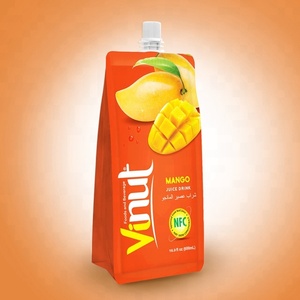 Jus de fraise en sachet Vinut 500 ml, Vietnam - Product Image 2
