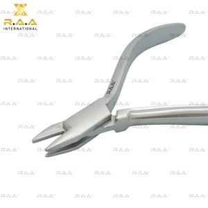 Alicates de Tres Puntas Adere para Doblar Alambre, Instrumentos Dentales y de Ortodoncia, R.A.A.INTERNATIONAL, Calidad Premium - Product Image 2