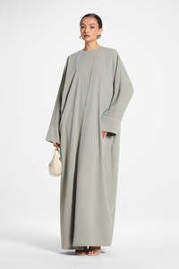 Abaya Traditionnelle Islamique pour Femme, Style Saoudien, Légère, Respirante, en Polyester, Longueur Cheville, Idéale pour l'Aïd et le Printemps, Vente en Gros à Dubaï - Product Image 5