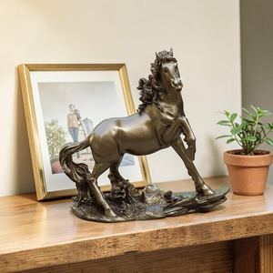 Estatua de Caballo de Metal, Figura de Caballo en Pie, Escultura Decorativa de Animal, Decoración para el Hogar, Adorno de Mesa - Product Image 1
