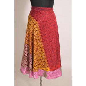 Falda Cruzada de Seda con Estampado Floral Vintage Hecha a Mano para Mujer, Estilo Boho Elegante de Cintura Media - Product Image 1