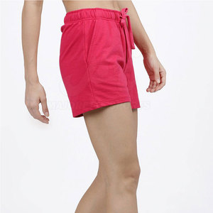 Shorts pour femmes de qualité supérieure, au design unique, en tissu extensible respirant, coupe polyvalente, mode urbaine quotidienne - Product Image 2