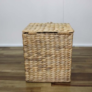 Hot Selling Natural Water Hyacinth Storage <b>Basket</b> With Hinged Lid And Handles Rectangle Shape For Laundry Storage Rustic Style - Product Image 3