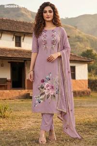 Collection de Salwar-Kameez et Dupatta en Rayonne et Coton de Qualité Supérieure, Nouveauté, avec Impression Numérique et Broderie à la Main, Vêtements Ethniques Prêts-à-Porter - Product Image 3