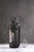 Bouteille shaker à protéines 500 ml avec couvercle à bille à ressort, sangle, tasse de sport pour la gym, shaker à bille mélangeuse