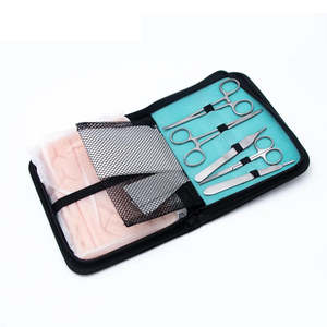 Kit de Práctica de Sutura Manual Quirúrgica de Acero al por Mayor |   Instrumentos Quirúrgicos Reutilizables |   Aprobado por CE ISO, Grado A+, Uso Hospitalario - Product Image 4