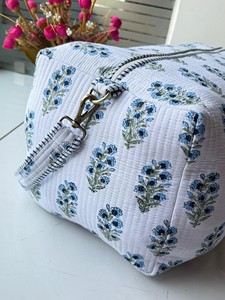 Cotton Quilted Duffle Shoulder <b>Bag</b> Floral Print Eco-Friendly Leather Canvas Lining Fashionable <b>Overnight</b> Shopping Duffle <b>Bag</b> - Product Image 5