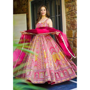 Robes de soirée de créateur Robe de soirée avec bas et look élégant de Dupatta - Product Image 3