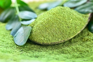 Natural Moringa Oleifera Leaf Extract Powder Food Grade Airtight Packaging - Product Image 2