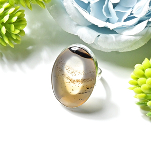 Bague Statement Vintage pour Femme en Agate du Montana, Plaqué Argent Oxydé Fait Main, Sertie de Pierre de Lune Arc-en-ciel - Product Image 3