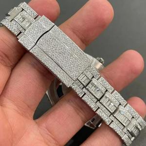 Reloj de Diamantes Moissanite de Estilo Japonés de Calidad Premium para Uso Ejecutivo Disponible al Mejor Precio del Mercado - Product Image 3