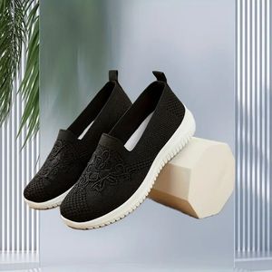 Chaussures plates respirantes pour femmes, style décontracté, à bout peu profond, motif floral, couleur unie, design en maille, tendance - Product Image 1