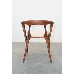 Chaise de salle à manger en bois de noyer de luxe, style nordique italien, siège et dossier rembourrés en cuir PISANO - Product Image 4